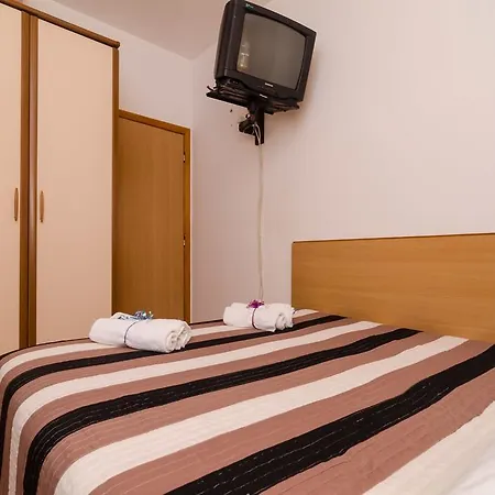 Appartement Tomy *